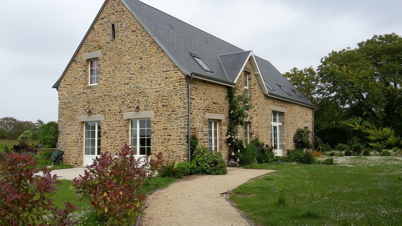 Vains Maison Leonard מראה חיצוני תמונה